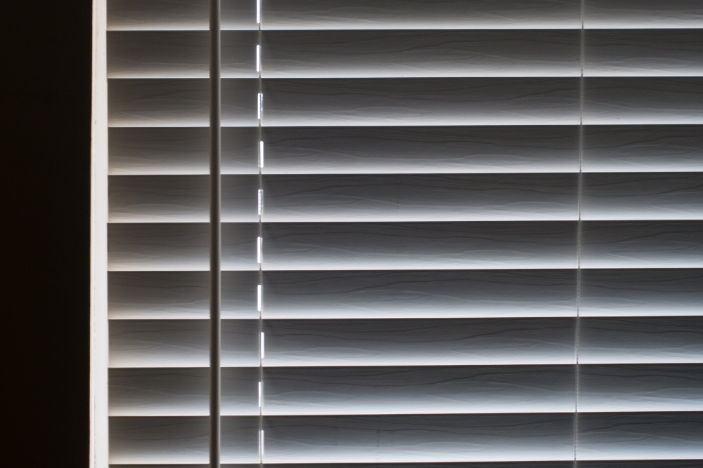 Balancing Light and Privacy with Aluminium Venetian Blinds